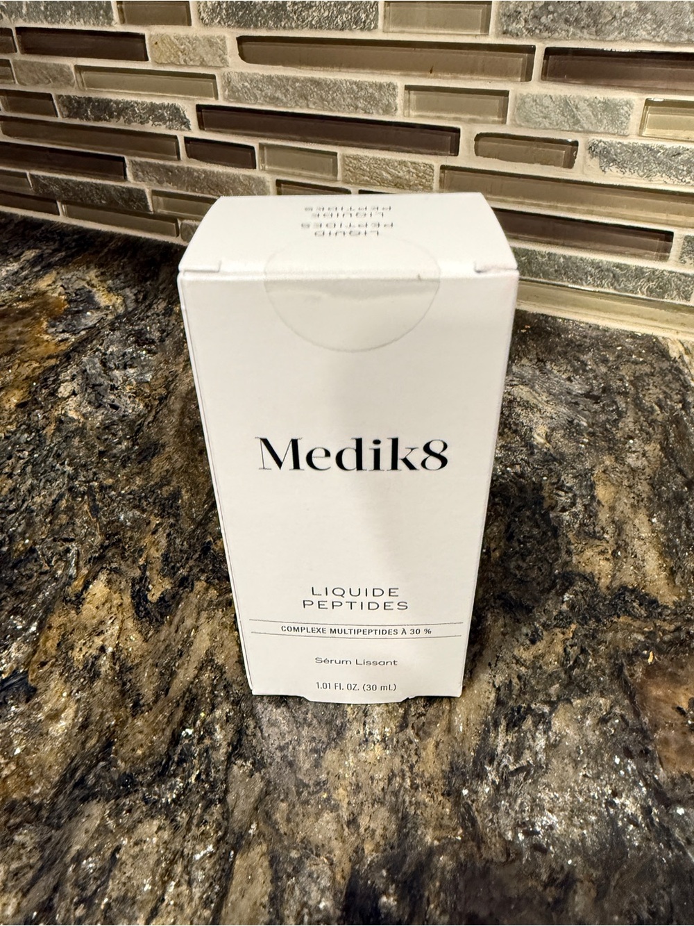 Medik8 Liquid Peptides 30% Multi-Peptide Serum 1 oz NIB Sealed - Picture 2 of 8